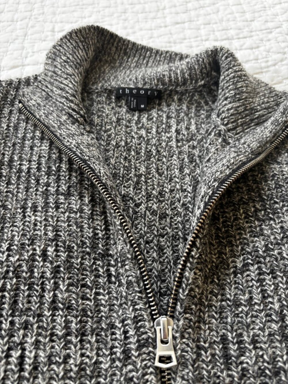 Theory zip-front men's cardigan sweater, medium - Picture 2 of 7